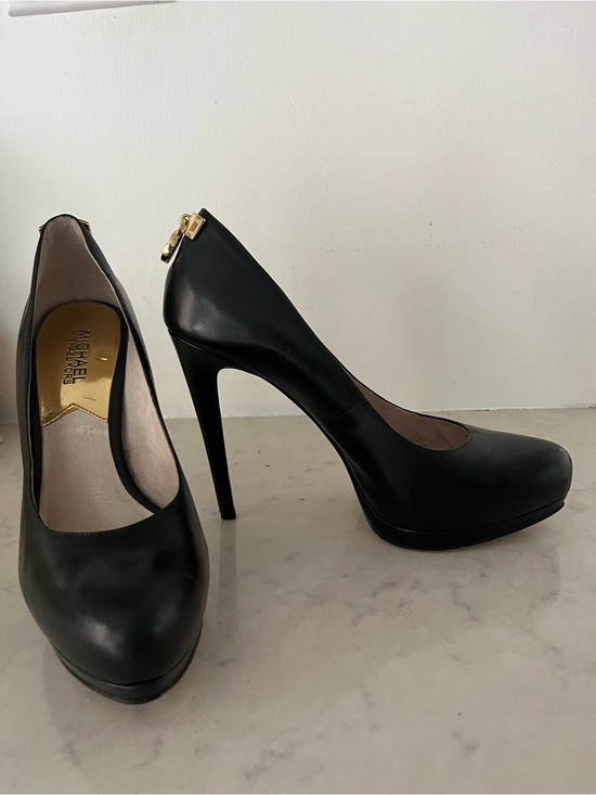 Michael Kors Shoes - Michael Kors Black Leather High Heel Pumps Stilettos size 7.5